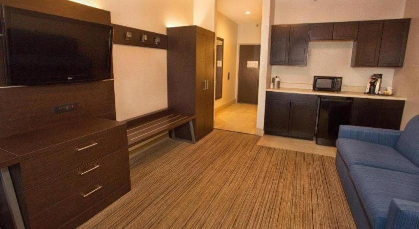 Holiday Inn Express Hotel & Suites Port Charlotte Ngoại thất bức ảnh