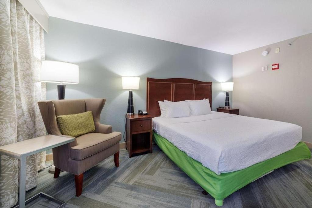 Holiday Inn Express Hotel & Suites Port Charlotte Ngoại thất bức ảnh