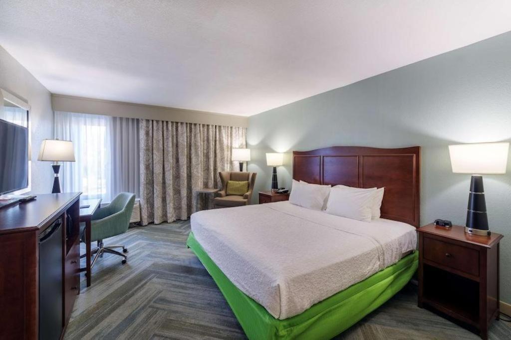 Holiday Inn Express Hotel & Suites Port Charlotte Ngoại thất bức ảnh