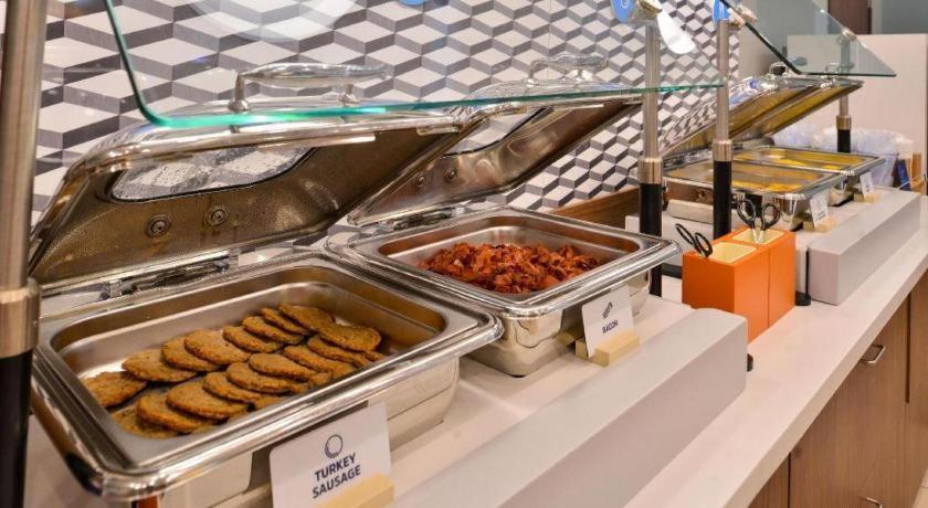 Holiday Inn Express Hotel & Suites Port Charlotte Ngoại thất bức ảnh