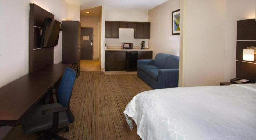 Holiday Inn Express Hotel & Suites Port Charlotte Ngoại thất bức ảnh